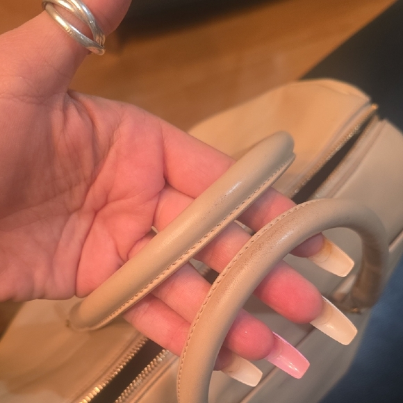 Saint Laurent Cream Satchel Leather Bag AUTHENTIC - Picture 10 of 13